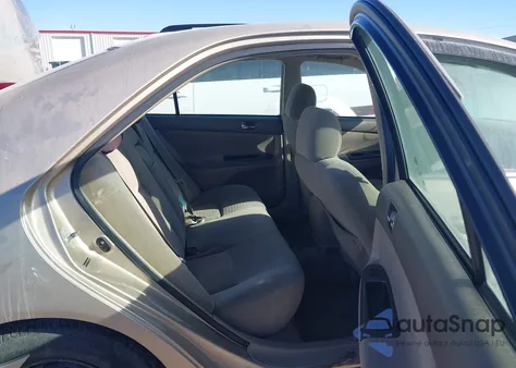 2005 Toyota Camry Le из США, поврежденный, VIN 4T1BE32K15U639199